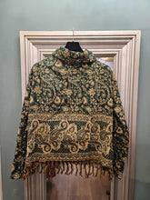 Load image into Gallery viewer, Fleece Tasselled Jumper www.karmaripon.co.uk