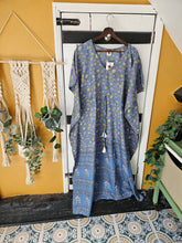 Load image into Gallery viewer, Repurposed Sari Kaftan UK 10-16