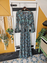 Load image into Gallery viewer, Blue &amp; Black Laal Dress Size 14-16UK
