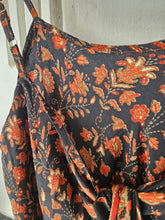 Load image into Gallery viewer, Hanky Choli Top UK 8-14 www.indiansummertrading.com