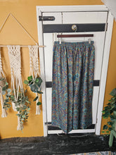 Load image into Gallery viewer, Palazzo Yoga/ Meditation lounge Trousers UK 16-20 www.indiansummertrading.com