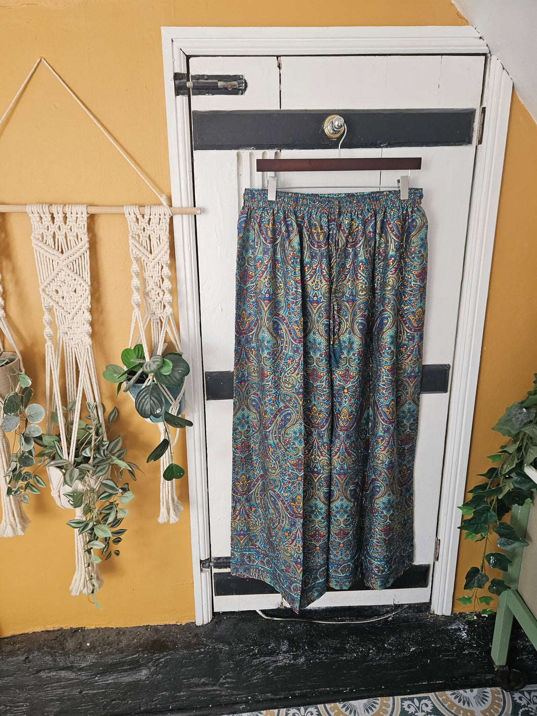 Palazzo Yoga/ Meditation lounge Trousers UK 16-20 www.indiansummertrading.com