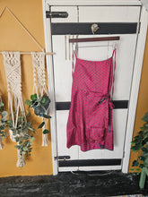 Load image into Gallery viewer, Short Market Dress UK 10-12 www.indiansummertrading.com