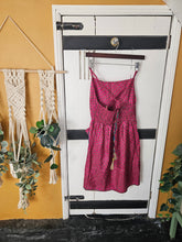 Load image into Gallery viewer, Short Market Dress UK 10-12 www.indiansummertrading.com