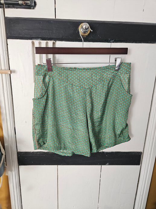 Repurpose sari shorts www.indiansummertrading.co.uk