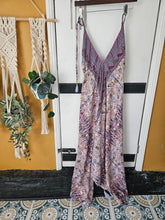 Load image into Gallery viewer, repurposed sari wrap skirt www.karmaripon.co.uk