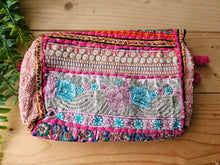 Load image into Gallery viewer, Bandhani Patchwork bag www.indiansummertrading.co.uk