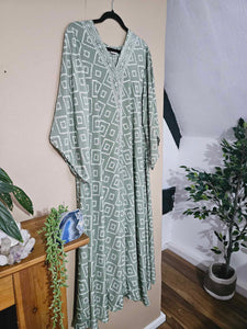 Sage Repurposed Sari Kaftan www.indiansummertrading.co.uk