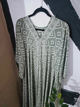 Load image into Gallery viewer, Sage Repurposed Sari Kaftan www.indiansummertrading.co.uk