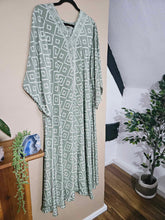 Load image into Gallery viewer, Sage Repurposed Sari Kaftan www.indiansummertrading.co.uk