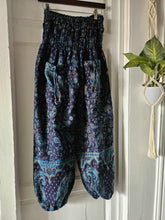 Load image into Gallery viewer, Boho Fleece trousers www.karmaripon.co.uk