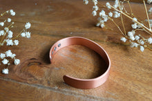 Load image into Gallery viewer, Magnetic Copper bracelets www.indiansummertrading.co.uk