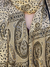 Load image into Gallery viewer, Black Pashmina Scarf  www.indiansummertrading.co.uk