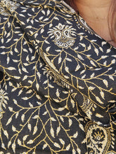 Load image into Gallery viewer, Black Pashmina Scarf  www.indiansummertrading.co.uk
