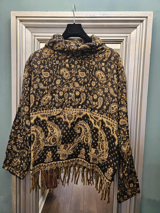 Fleece Tasselled Jumper www.karmaripon.co.uk