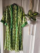 Load image into Gallery viewer, Repurposed Sari Kimono www.karmaripon.co.uk